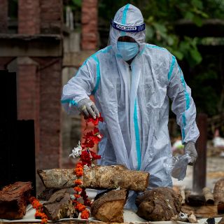 Muertes por COVID en primer semestre del año superarán a las de todo 2020: OMS