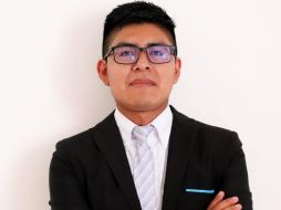 Ramiro es el primer profesionista de la comunidad San Isidro El Costoche. FACEBOOK/Ramiro González