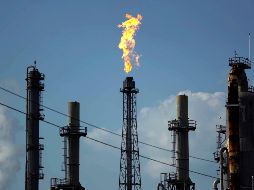 Hace días se informó sobre la compra de la refinería Deer Park, de Shell, por la que se pagará 600 MDD. AP / ARCHIVO