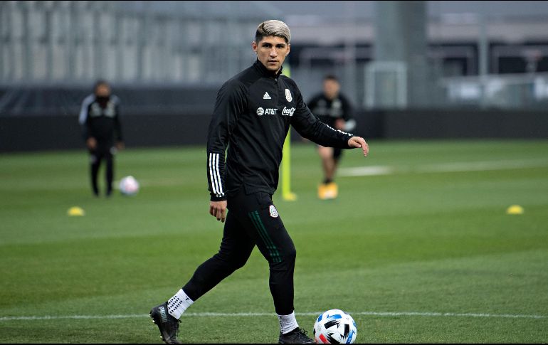 Si fuera por Alan Pulido, preferiría ir a los Juegos Olímpicos en lugar de la Copa Oro. Imago7