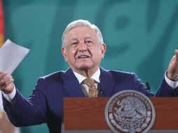En la mañanera, López Obrador se refirió a las pensiones que se destinan a adultos mayores, además del robo de combustible. EFE/S. Gutiérrez