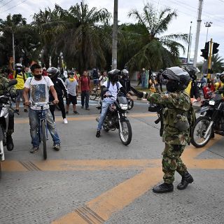 Cali, bajo control militar tras violenta jornada de manifestaciones