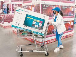 TENDENCIA. Las compras que realizaron los consumidores mexicanas fueron más racionadas. SUN