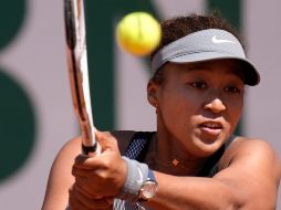 Osaka admitió que no fue suficientemente clara al señalar que enfrentarse a los medios de comunicación daña su salud mental. AP/ARCHIVO