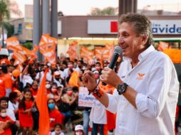 Juan José Frangie invitó a las y los presentes a acudir junto a su familia a emitir su voto a las urnas. ESPECIAL