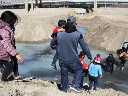 La implementación de la política coincidió con una fuerte disminución en las llegadas de solicitantes de asilo a la frontera. EFE/ARCHIVO