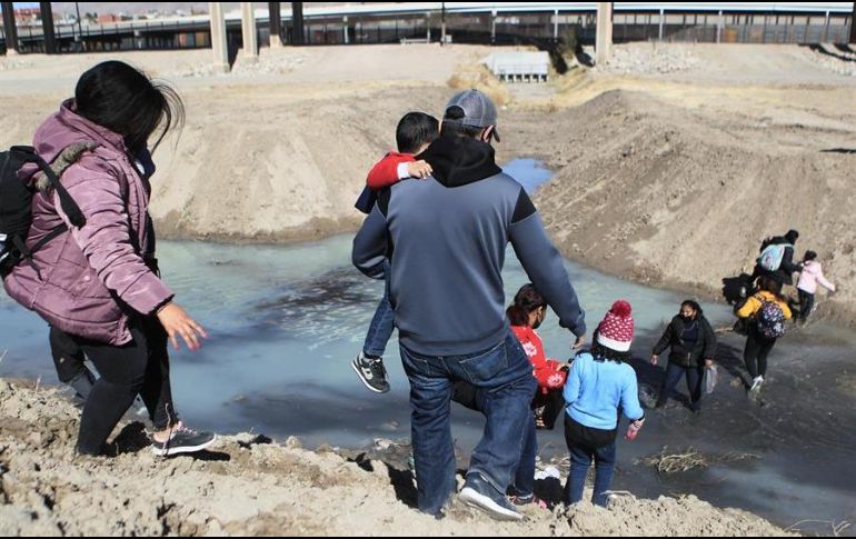 La implementación de la política coincidió con una fuerte disminución en las llegadas de solicitantes de asilo a la frontera. EFE/ARCHIVO