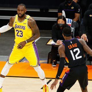 Playoffs NBA 2021: Suns vapulean a unos Lakers mermados