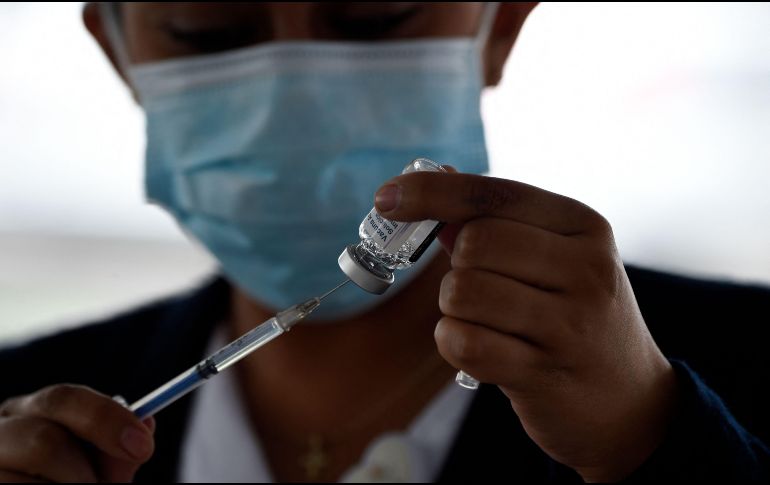 El objetivo es, dice Ebrard, que la vacunación acelere la reapertura de las actividades en la frontera entre México y EU, pues ha estado cerrada desde marzo de 2020. AFP / ARCHIVO