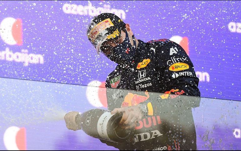El mexicano Sergio Pérez logró su undécimo podio como piloto de Fórmula Uno. AFP / N. Kolesnikova