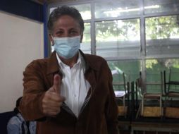 Alrededor de las 10:00 horas, el candidato por MC a la alcaldía de Zapopan, Juan José Frangie, emitió su voto en la colonia San Juan de Ocotán, en la sección 3119 del Distrito 10 electoral. EL INFORMADOR / A. Camacho