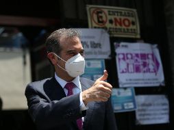 Córdova acudió a votar a La Casa del Teatro en Coyoacán. EFE / S. Gutiérrez