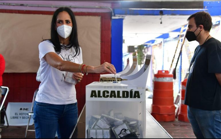 De acuerdo con los resultados de los conteos rápidos del Instituto Electoral capitalino, serán ocho mujeres las que encabezarán el mismo número de alcaldías. SUN/H.García