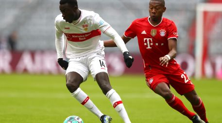 Tras su buena temporada en la Bundesliga, el extremo de 22 años (I) ha incrementado su valor en el mercado, estimado actualmente en unos 25 MDE, lo que le convierte en el jugador más caro del Stuttgart. AP / ARCHIVO