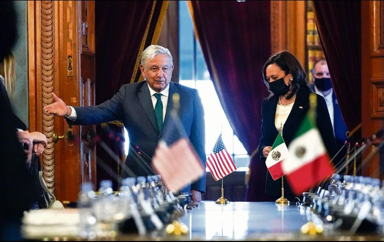 RESULTADOS POSITIVOS EN DIRA DE ALTO MANDO. Antes de regresar a Estados Unidos (EU), la vicepresidenta de ese país aseguró  que sus visitas a México y Guatemala , en donde trató temas migratorios , principalmente, fueron un éxito. AP