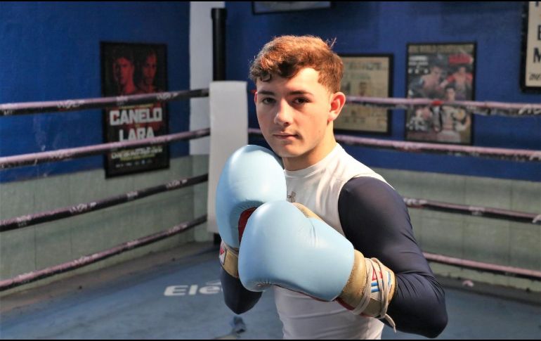 Hace un año su debut se canceló debido a la pandemia, sin embargo la espera de Johan Álvarez ha valido la pena, pues Johan Álvarez debutará ni más ni menos que en la despedida de Julio César Chávez. EL INFORMADOR / A. Navarro