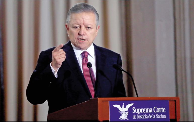 El titular de la Suprema Corte de Justicia de la Nación aseguró que participará en la consulta extraordinaria que presentará el lunes para definir si se debe o no aplicar la ampliación de su mandato. SUN