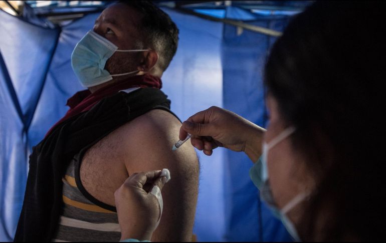 La cervecera no ha dado a conocer el número de dosis disponibles ni de empleados beneficiados. XINHUA / J. Villegas