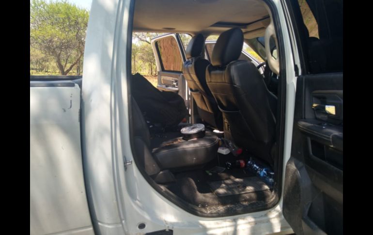 Los artículos y la camioneta donde fueron encontrados son puestos a disposición del Ministerio Público Federal. ESPECIAL / FGR en Jalisco