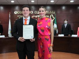 Samuel García estuvo acompañado por su esposa, Mariana Rodríguez. TWITTER / @samuel_garcias