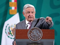 AMLO dice, que hasta en los periódicos más famosos del mundo actúan con falta de ética, y manipulan la información. EFE/ARCHIVO