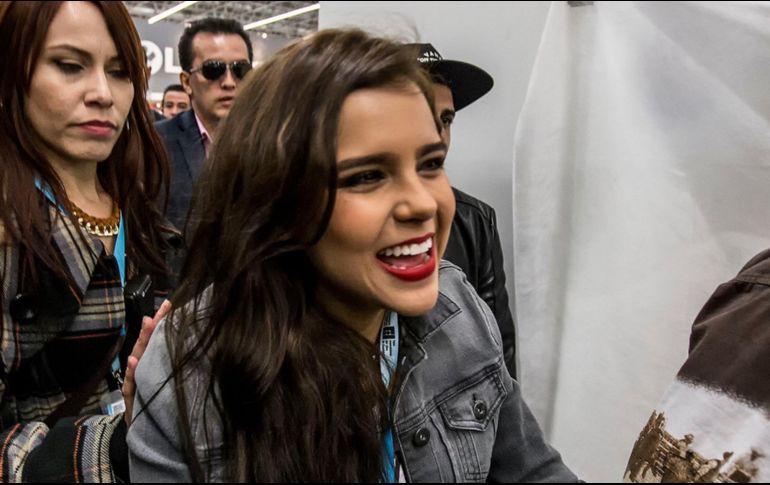 Yuya, quien es conocida por sus vlogs y su línea de cosméticos, se ha manifestado a favor del feminismo. EL INFORMADOR / ARCHIVO