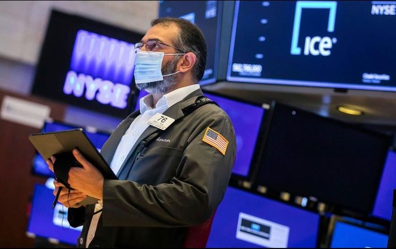 Antes de la apertura del mercado se conoció un alza sin precedentes de 6.6% de los precios al productor en mayo en Estados Unidos. AP/C. Crow