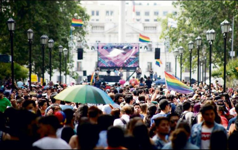 El matrimonio se ha convertido en los últimos años en una de las mayores luchas de los colectivos LGTBI en Chile. EFE