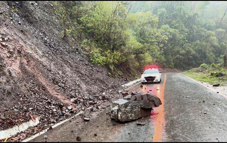 La Unidad de Protección Civil del Estado desplegó a 100 oficiales a distintos puntos de las costas Sur y Norte del Estado, ante la proximidad del fenómeno meteorológico “Dolores”. ESPECIAL