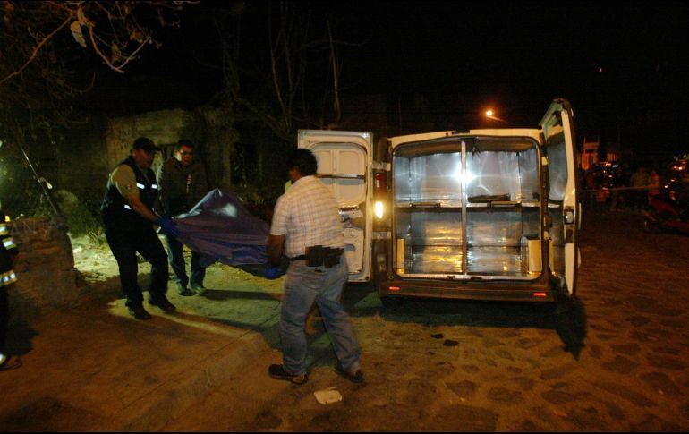 Peritos forenses recolectaron al menos 30 elementos balísticos que fueron integrados a una carpeta de investigación. EL INFORMADOR / ARCHIVO