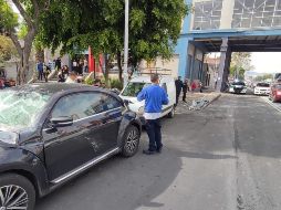 El Metro detalla que el área jurídica tomó conocimiento y la empresa se hará cargo de los daños a los vehículos. TWITTER / @LFx2