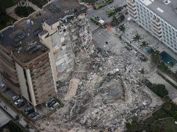 Aún no se sabe por qué colapsó el inmueble, dijo el alcalde Charles Burkett. ''Es como si hubiese explotado una bomba, pero estamos muy seguros de que una bomba no explotó, así que es otra cosa''. AFP / J. Raedle