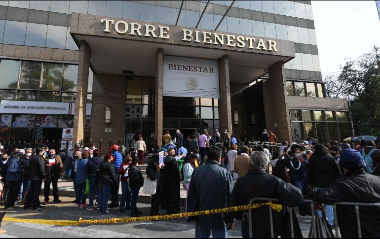 AMLO se dice satisfecho de que ya reinició la dispersión de los fondos del programa de la Secretaría del Bienestar. SUN / A. Martínez