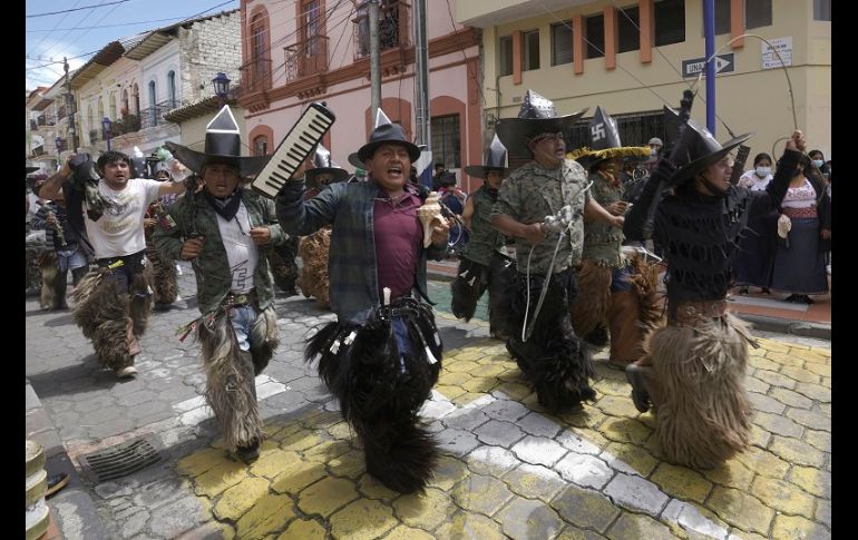 La danza ancestral se produce en honor al Inti Raymi (Fiesta del sol, en quechua), que marca el fin de la cosecha. AP/D. Ochoa