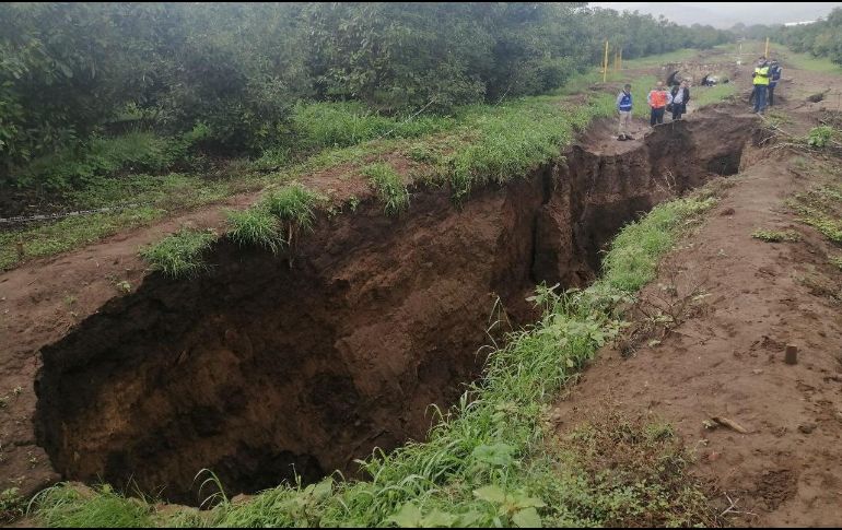 Las grietas, detectadas desde el 10 de mayo, se formaron por una falla hidrogeológica. ESPECIAL