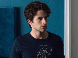 Darío Yazbek. El actor participa en una escena de “La casa de las flores”. ESPECIAL/Netflix