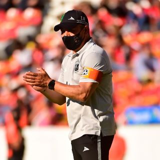 Ignacio Ambriz regresaría a dirigir con este equipo de Europa