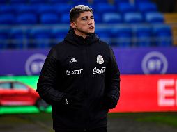 El delantero mexicano enseñó la fotografía que subió a su cuenta de Instagram, en la que se ve la cortada que le provocó la 