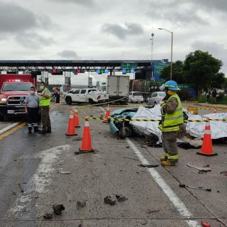 Difunden videos de accidente en caseta de Jalostotitlán