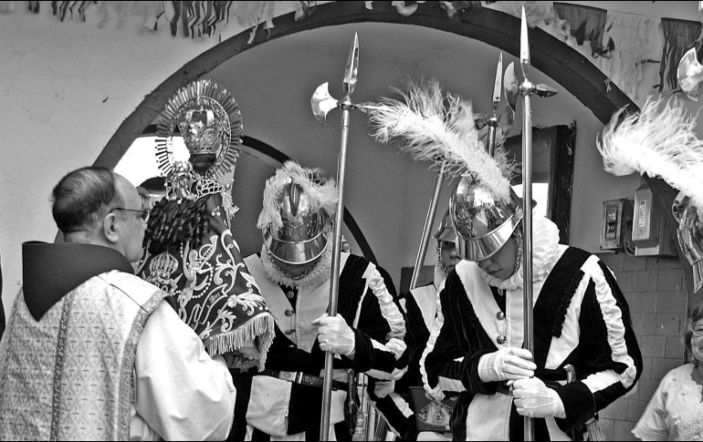 PIEZA. Fotografía que forma parte de la exposición “Virgen de Zapopan. Bicentenario de un Generalato”. CORTESÍA