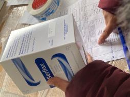 En la imagen compartida en redes sociales alcanza a leerse que es paracetamol. TWITTER@INSABI_mx