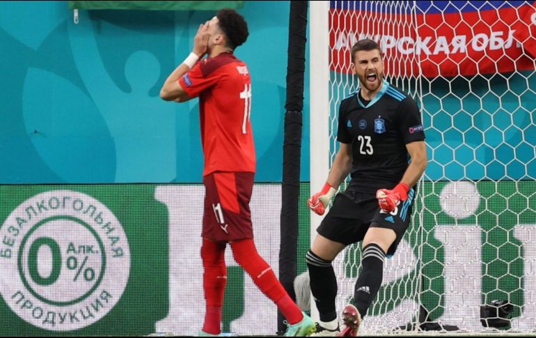 Unai Simón fue el héroe español en la tanda de penales. EFE/K. Huesca