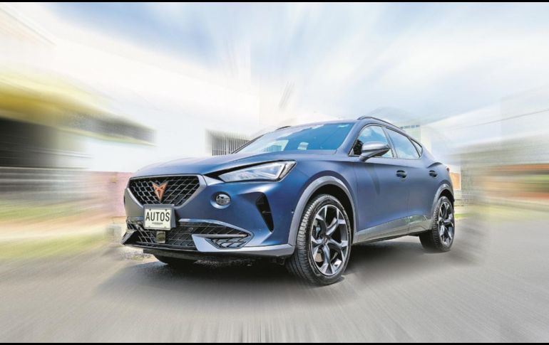 Es una opción para quienes buscan camionetas como Audi RS Q3 que recientemente probamos. EL INFORMADOR/M. Castillo