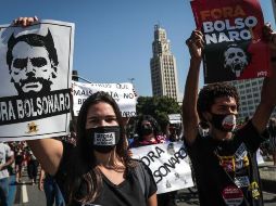 Los manifestantes se reunieron en cientos o miles en más de 40 ciudades del país este sábado. EFE/A. Coehlo