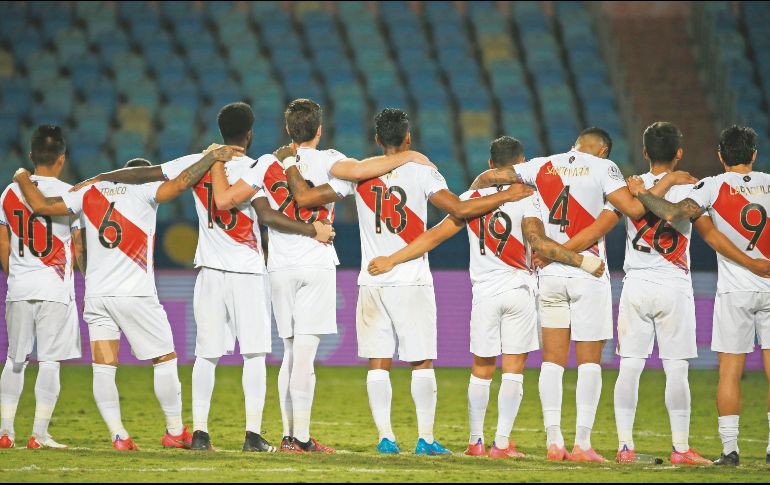 POR LA HAZAÑA. Perú cayó antre Brasil en la Final de 2019 y en esta edición fue goleado en Fase de Grupos. EFE/ A.VALDÉS