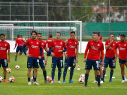 El equipo de las Chivas partirá a la Unión Americana el día de mañana por la tarde y el miércoles 7 de julio disputará el duelo de preparación frente a los Tigres. Imago7