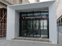 Cierran los accesos que se encuentran en las calles Pedro Moreno y Morelos, a la altura de Paseo Alcalde sin que esto afecte el servicio. ESPECIAL/Siteur