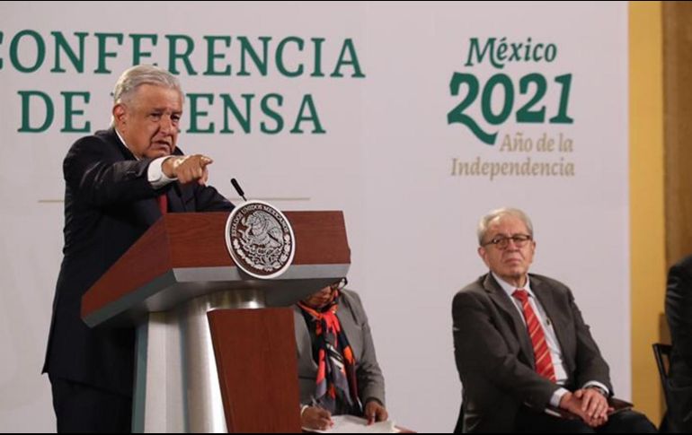 AMLO dice que espera terminar el libro el 1 de septiembre cuando sea el tercer informe de gobierno. SUN/G.Espinosa