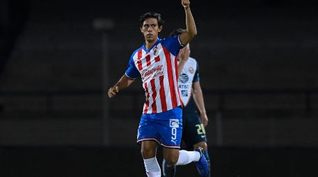 ''El chavo por su nivel económico, creía que merecía estar ahí por todo, pero en el futbol para ascender te lo tienes que ganar y a veces hasta comiéndote las patadas'', declaró Edwin Hernández. IMAGO7