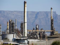 Las medidas que entraron en vigor hace un mes afectarán a mediano plazo las importaciones de petrolíferos entre un 25% y 48%, advierten. EFE/ARCHIVO